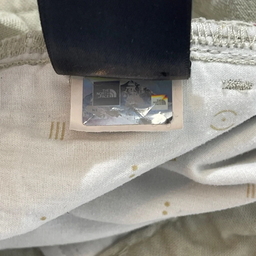 The North Face Men's Khaki Chinos SIZE 34 WAIST